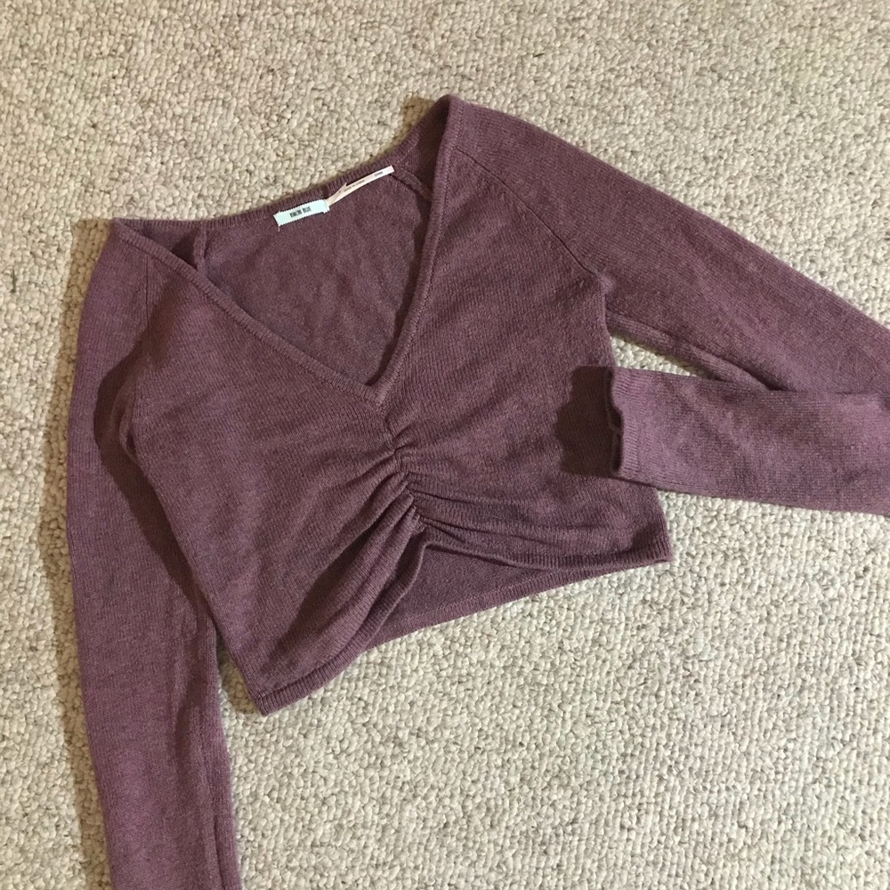 Urban Outfitter Kimchi Blue super cropped knit top
